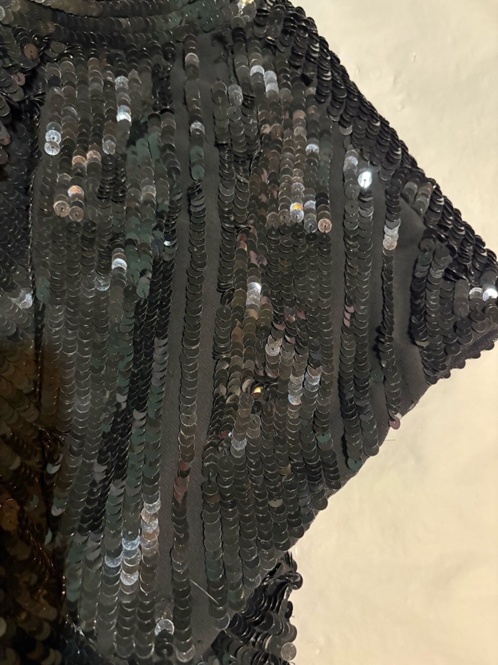Alice & Olivia Vintage Sequin Top - Picture 11 of 11